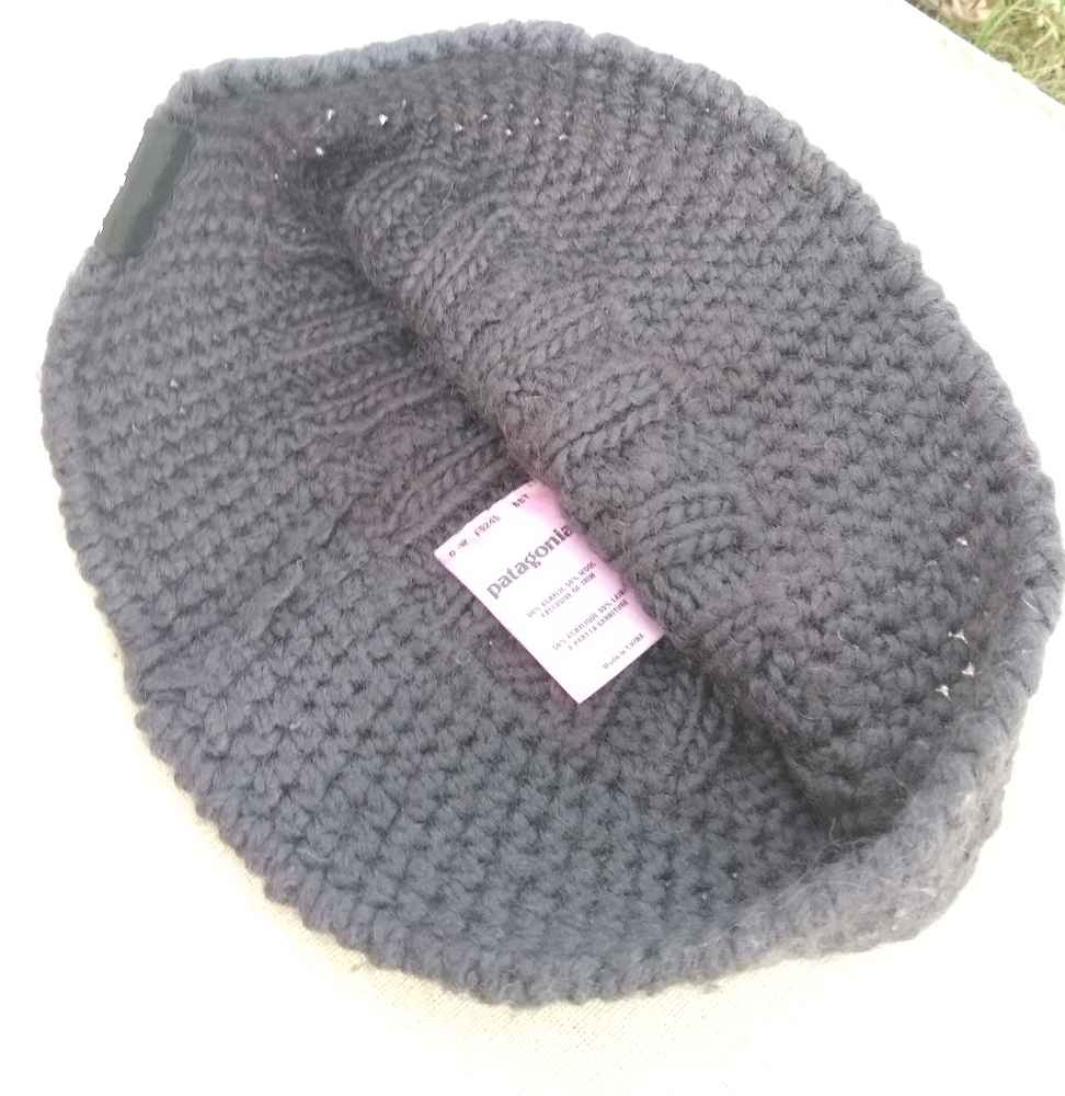 Patagonia blue gray knit bucket beanie toque hat - Picture 7 of 7